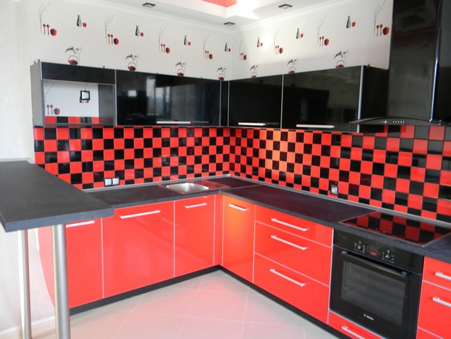 черно красная кухня фото